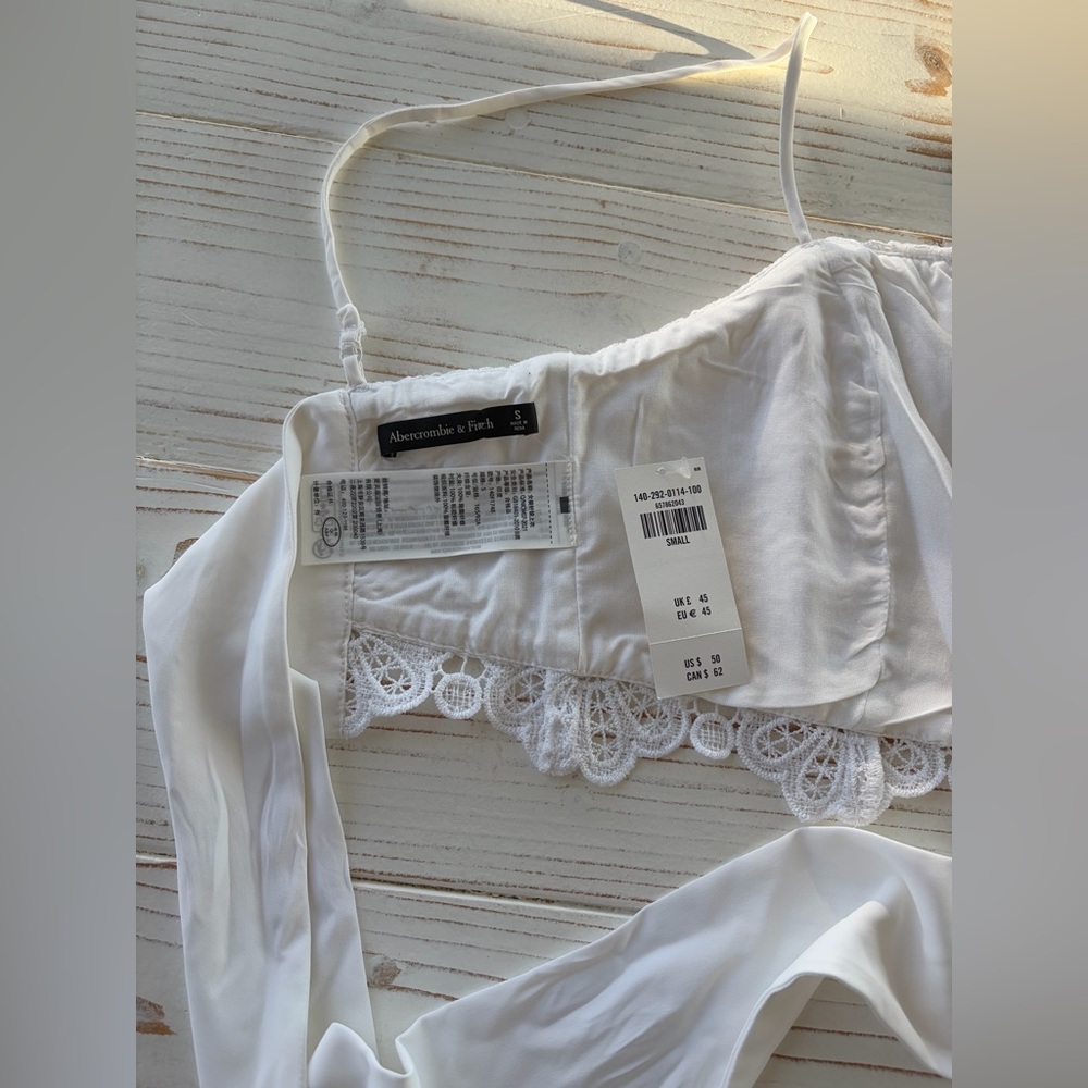 Abercrombie Ultra Cropped Lace Squareneck Set Top NWT - Picture 9 of 10